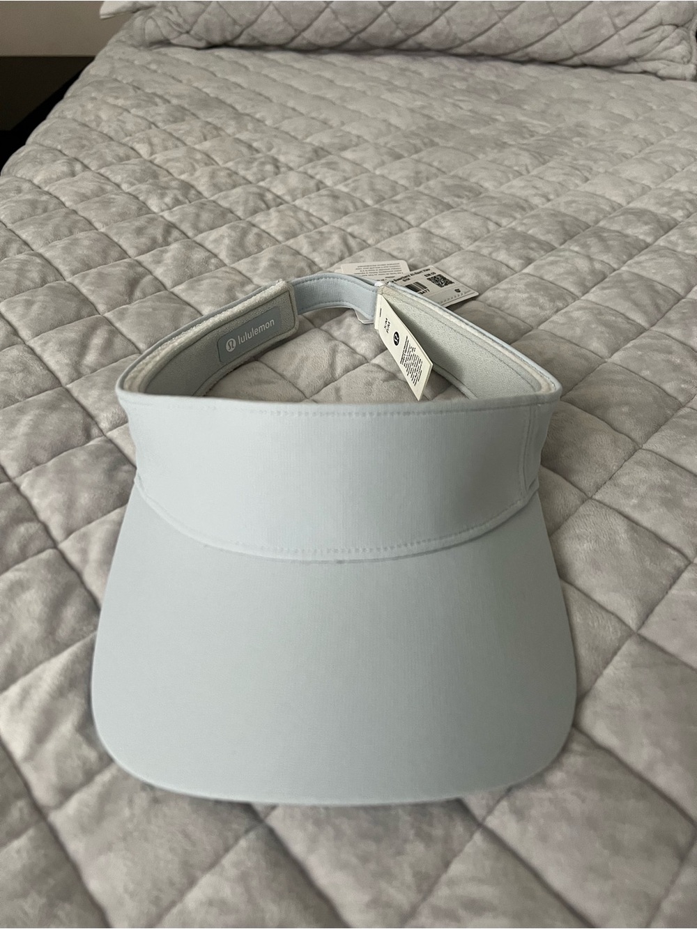 lululemon athletica Pale Blue Performance Visor - Picture 2 of 3